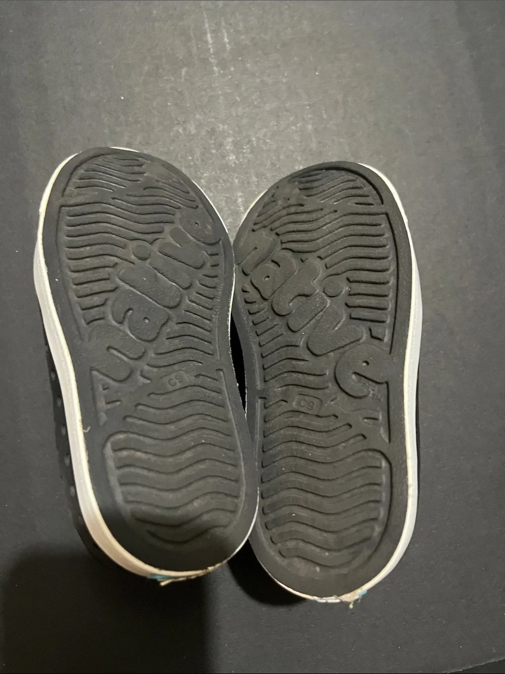 Native Kid Black Sandals Size 9C